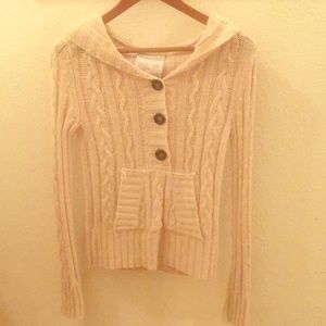 Cable knit Hooded sweater
